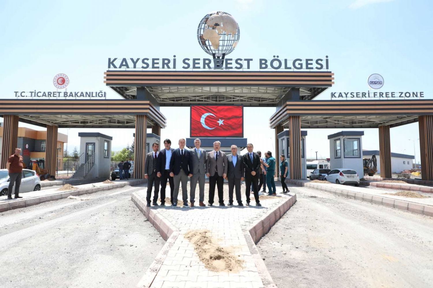 KAYSERİ’NİN GÖZ BEBEĞİ SERBEST BÖLGE, KAYSERİ’YE YAKIŞIR HALE GELİYOR