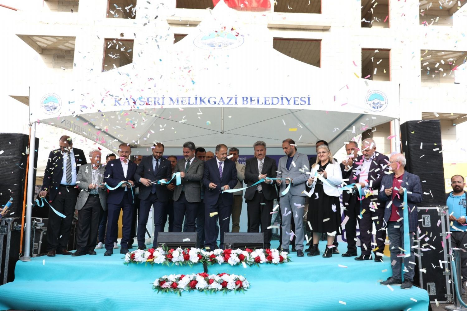BATTALGAZİ MAHALLESİNDE 11 BLOK 404 DAİRENİN TANITIM TÖRENİ YAPILDI