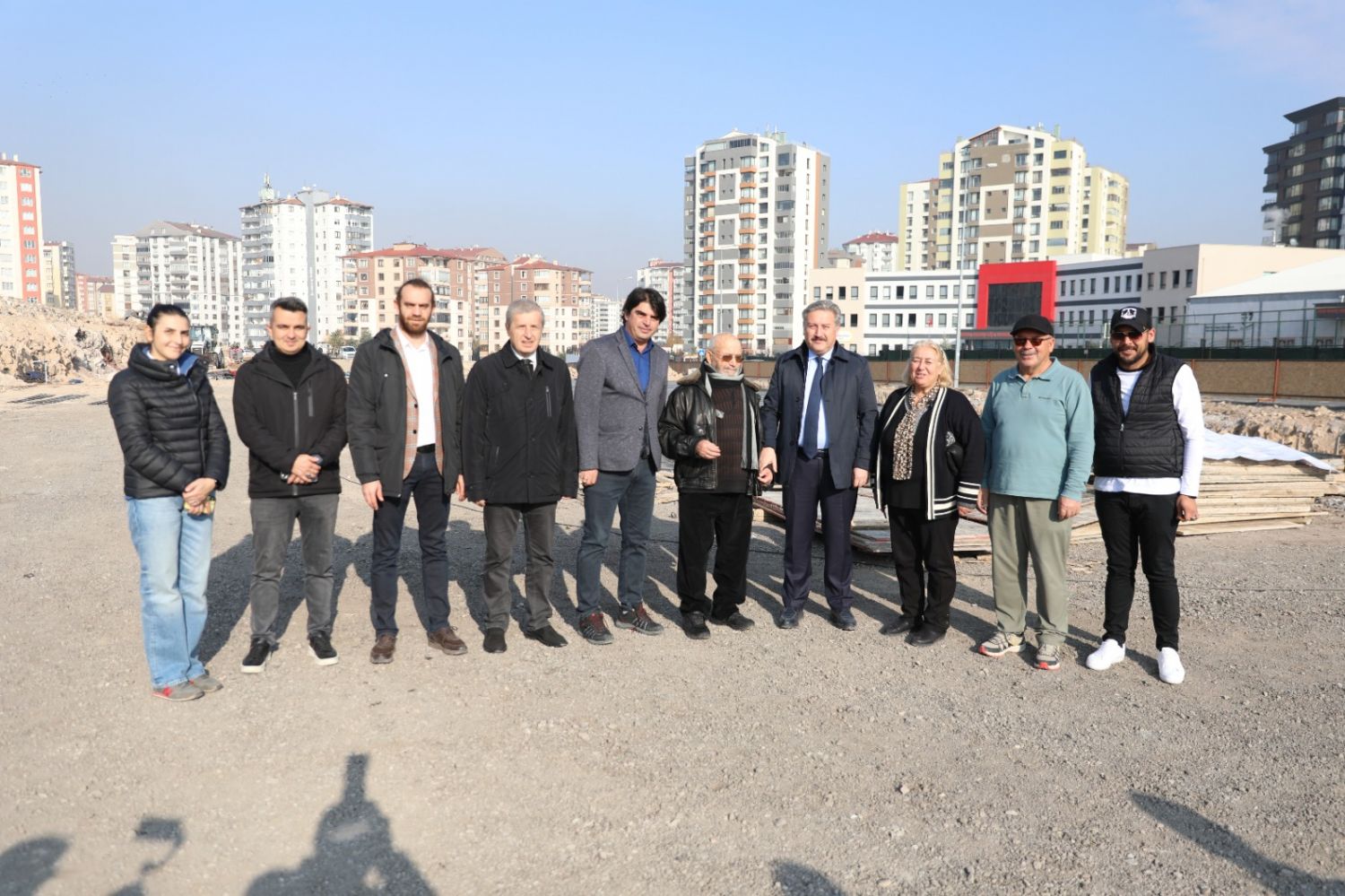KÖŞK MAHALLESİ’NİN İLKOKUL VE ORTAOKUL İHTİYACI GİDERİLİYOR