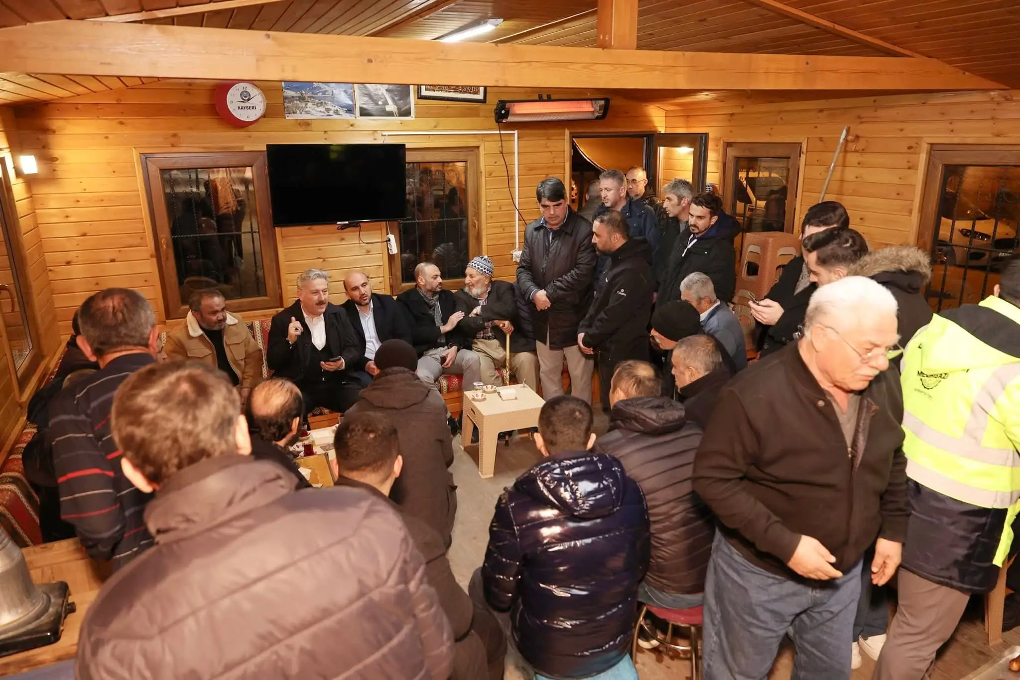 İKİNCİ BAHAR EVLERİ RAMAZAN AYINDA KOCA ÇINARLAR İÇİN HUZURUN ADRESİ OLDU   